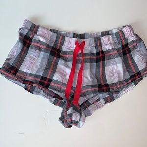 Victoria Secret Woman’s L PJ Shorts Black, Grey, White, Red, Pink & Lilac Plaid